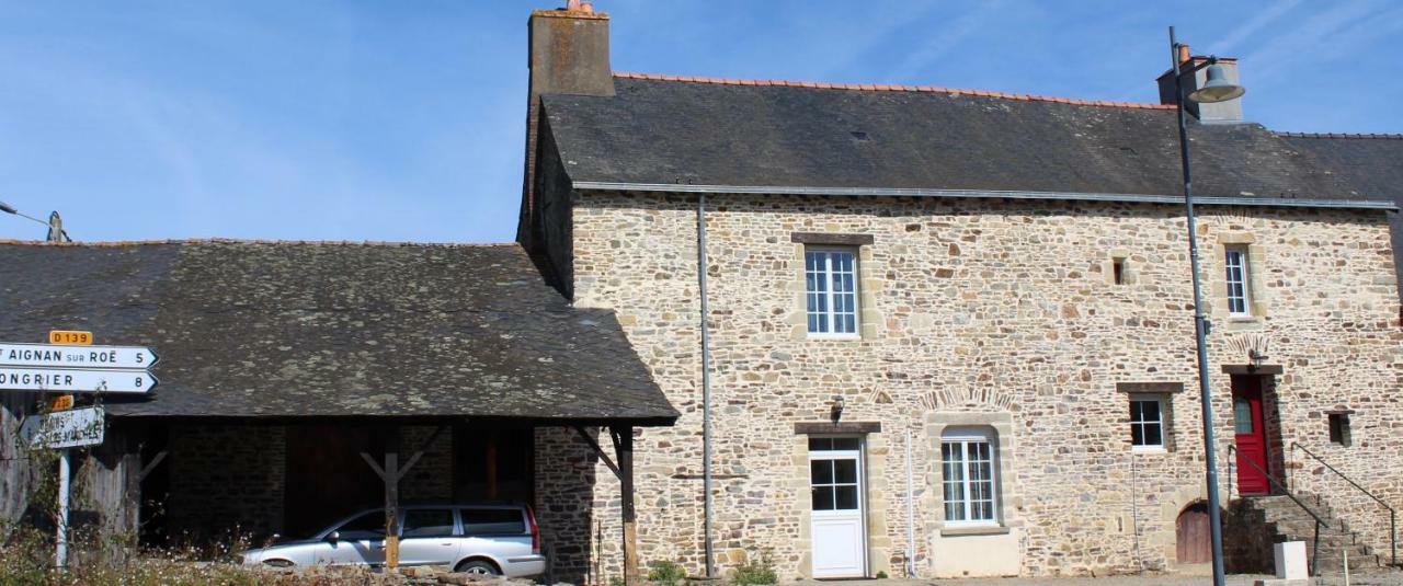 The Old Forge La Rouaudiere Exterior photo
